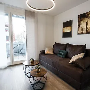 Stylisches Im Herzen Von + Parkplatz + Netflix + Self Check-in , Dresden Deutschland